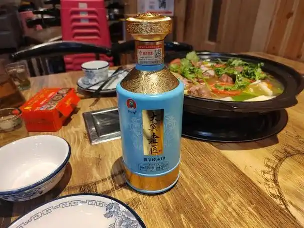 四川酒桌怪象正式酒席很少出现五粮液这4款小众酒颇受追捧